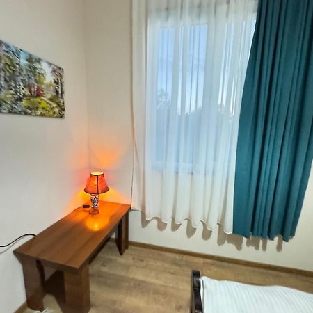 Odo'S Guest House Martvili Εξωτερικό φωτογραφία