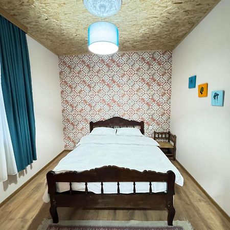 Odo'S Guest House Martvili Εξωτερικό φωτογραφία