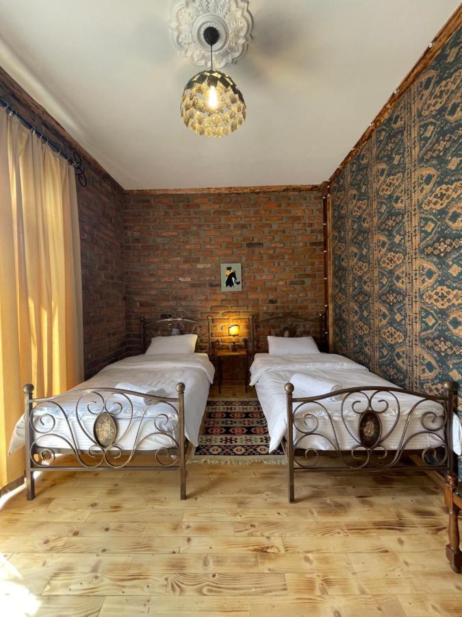 Odo'S Guest House Martvili Εξωτερικό φωτογραφία