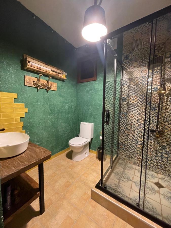 Odo'S Guest House Martvili Εξωτερικό φωτογραφία