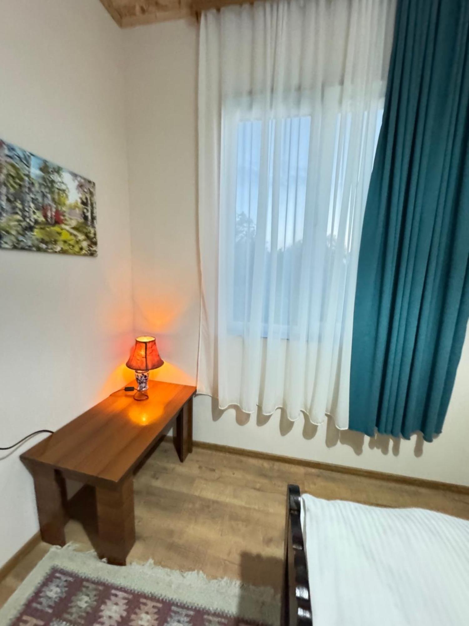 Odo'S Guest House Martvili Εξωτερικό φωτογραφία